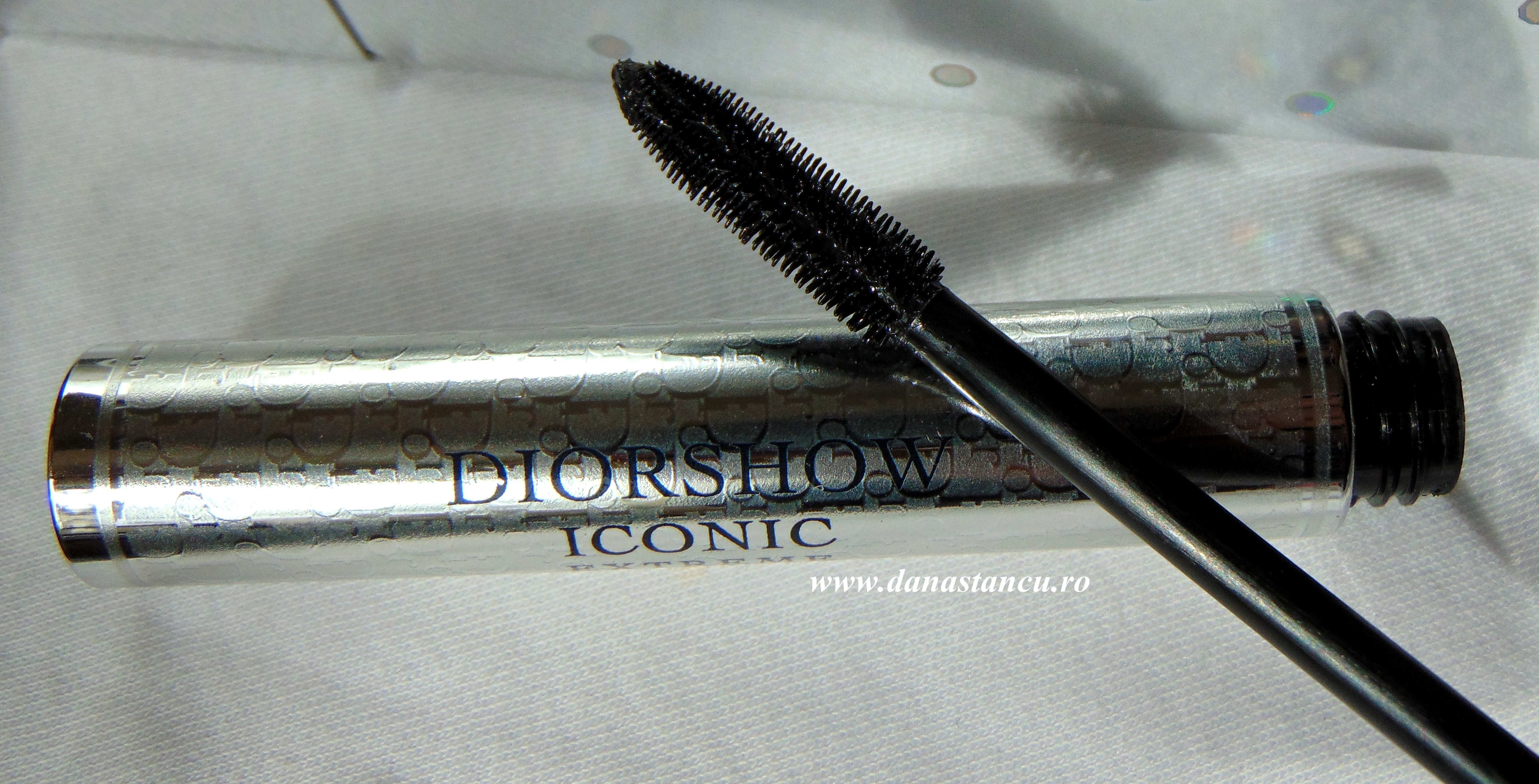 mascara diorshow brush